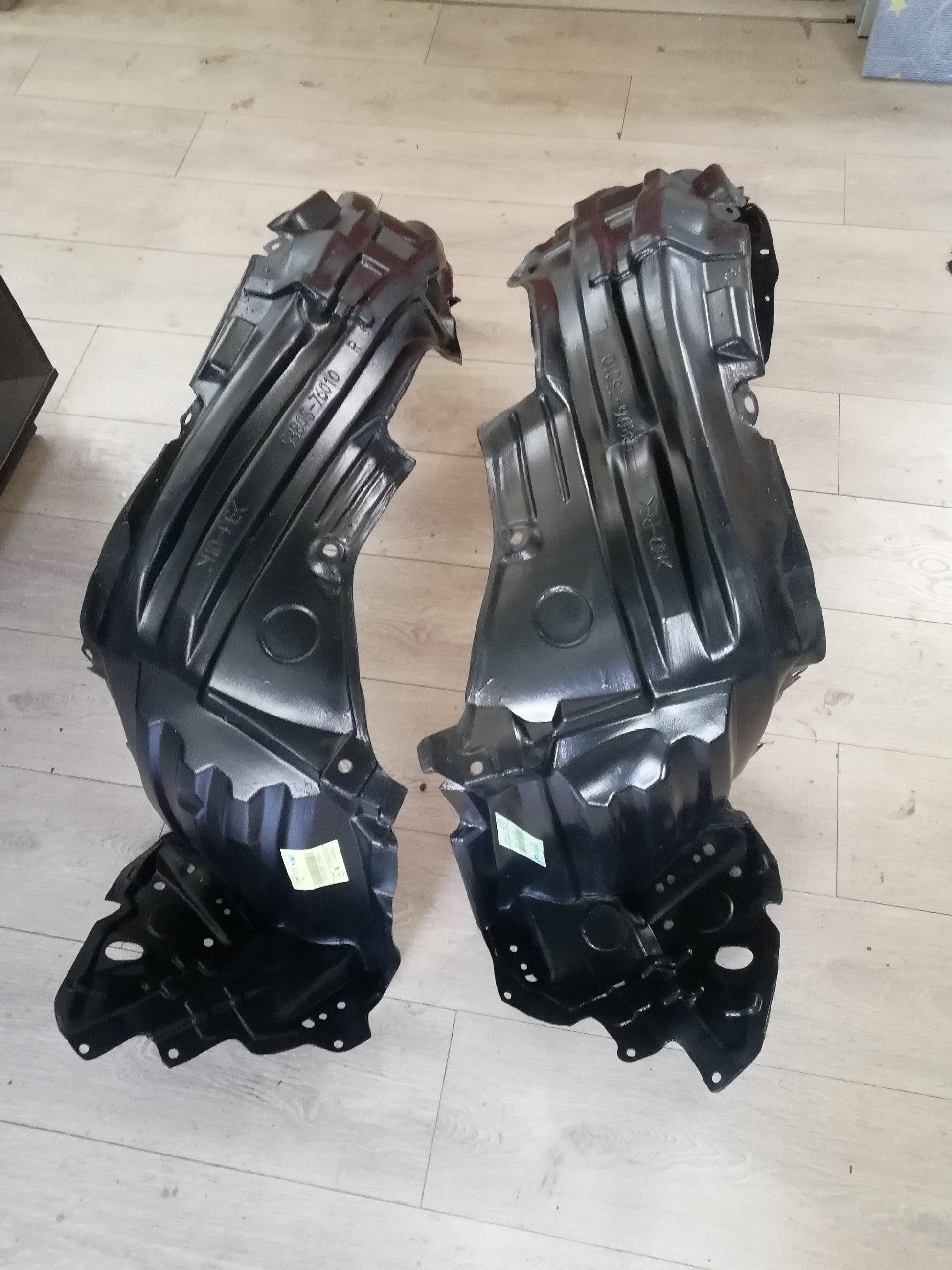 Lexus CT200h 2010-2020 Front Fender Liners Fits OEM 53806-76010,53805-76010 - Hailed Inc.