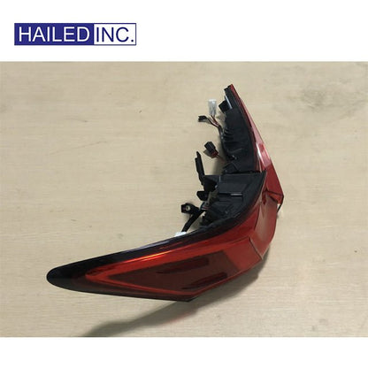 Lexus CT200t 2010-2022 Tail Light - Hailed Inc.