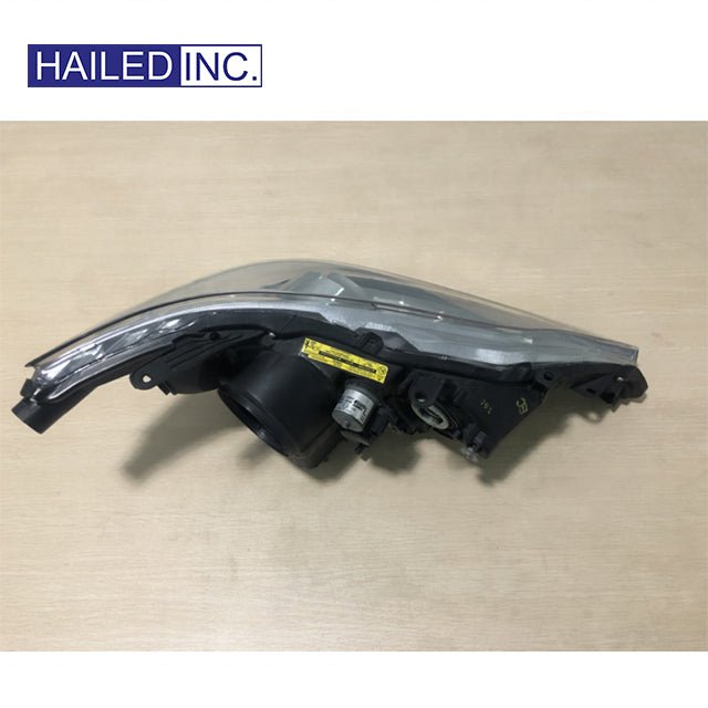 Lexus ES240 2010 - 2012 Headlight Fits OEM 81170 - 33740 81130 - 33740 - Hailed Inc.