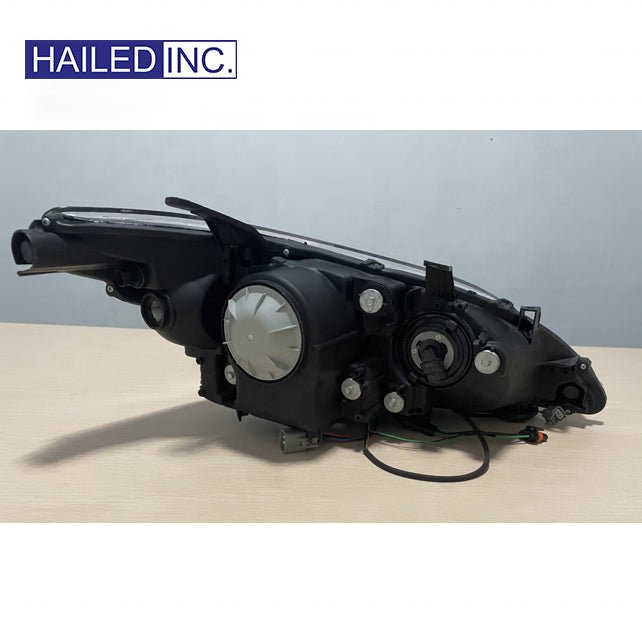 Lexus ES240 2010 - 2012 Headlight Fits OEM 81170 - 33740,81130 - 33740 - Hailed Inc.