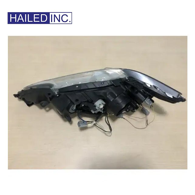 Lexus ES250 2013 - 2014 Headlight Fits OEM 81105 - 33B60 81106 - 33B60 - Hailed Inc.