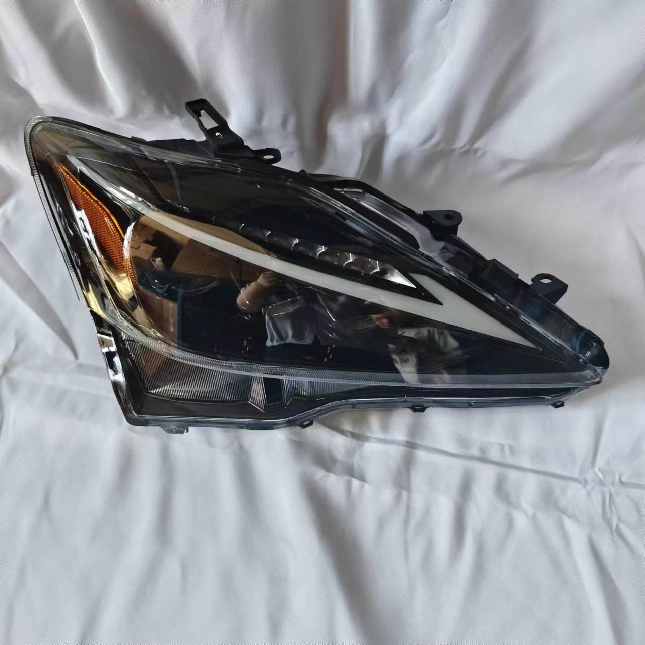 Lexus IS350 IS500 2021 Single-Lens LED Headlight - Hailed Inc.