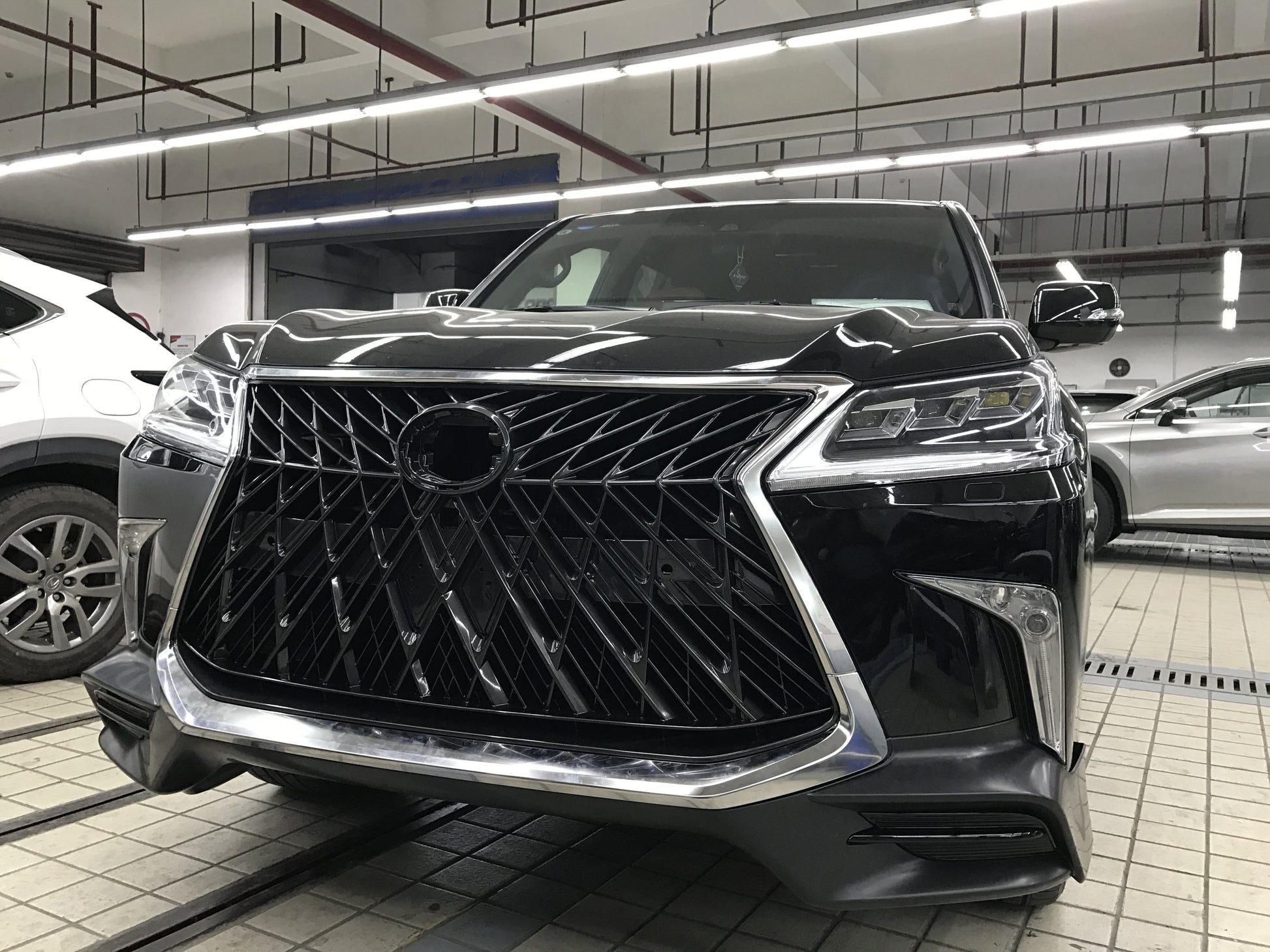 Lexus LX570 2009-2015 Upgrade to 2018 Front and Rear Body Kit - Hailed Inc.
